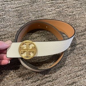 Tory Burch reversible belt. 1.5”. New Ivory/Natural Vachetta with gold hardware